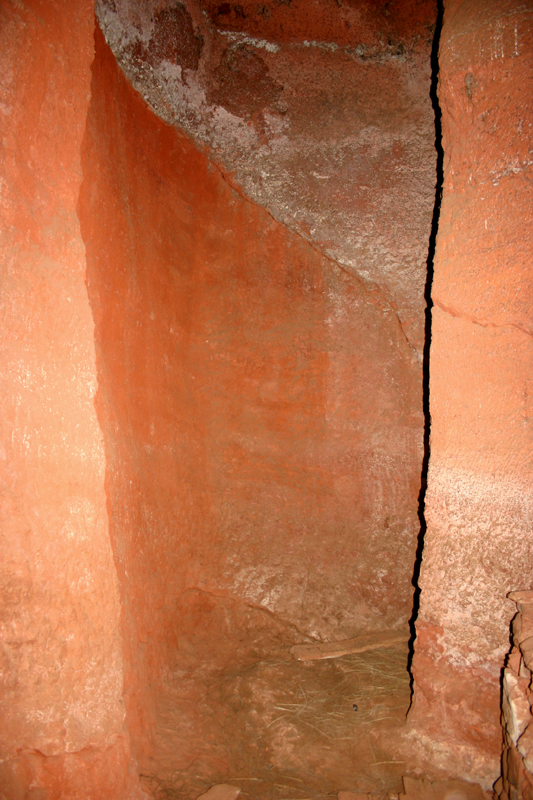 Crack north-west corner of church